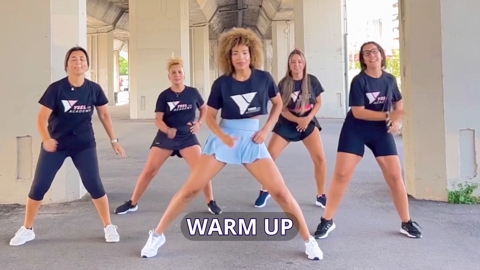 warm up no se ve Instructora: ysel